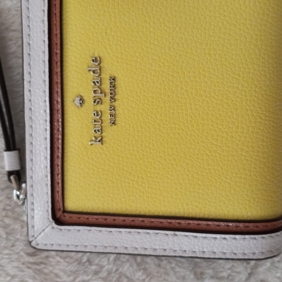 Kate Spade Patterson Drive Geraldine in Limelight w/ Matching Kate Spade Wallet - Picture 5 of 16